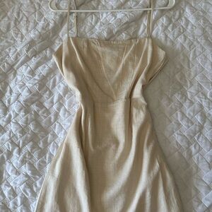 Elegant Cream Linen Women's Dress